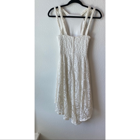 B. Darlin White Lace High-Low Lace Party Dress Size 1/2 - Picture 3 of 6
